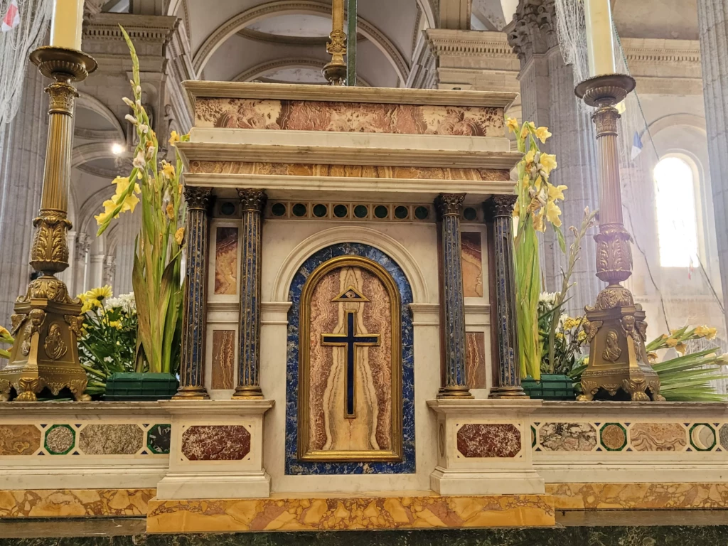 autel-torlonia-pelerins-notre-dame-de-boulogne-sur-mer-basilique