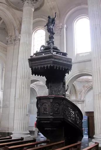 chaire-pelerins-notre-dame-de-boulogne-sur-mer-basilique